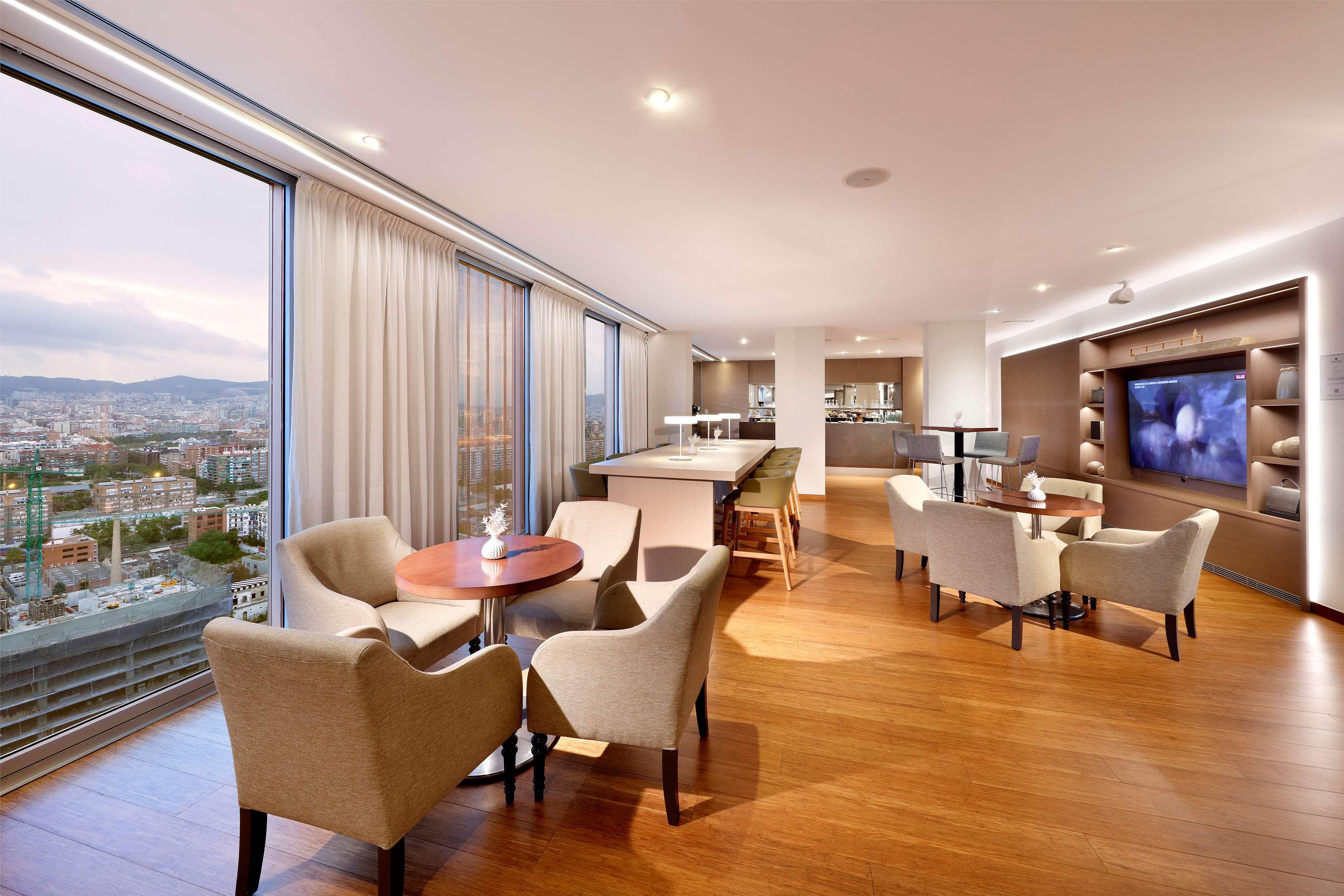 Готель Melia Barcelona Sky 4* Sup Екстер'єр фото
