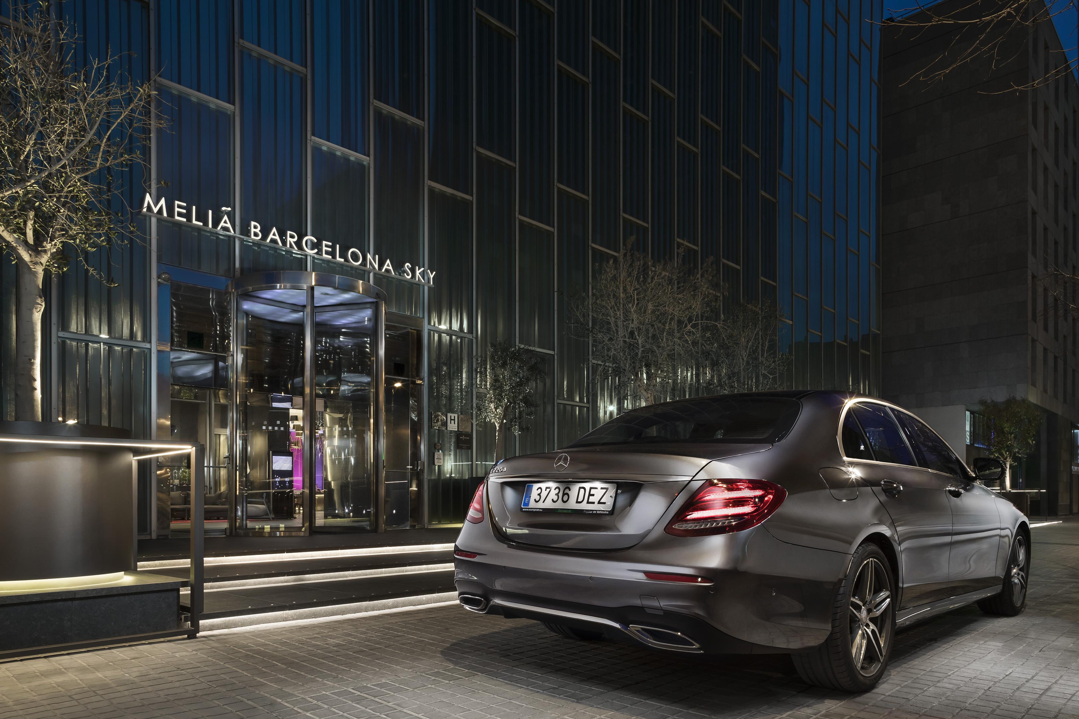 Готель Melia Barcelona Sky 4* Sup Екстер'єр фото