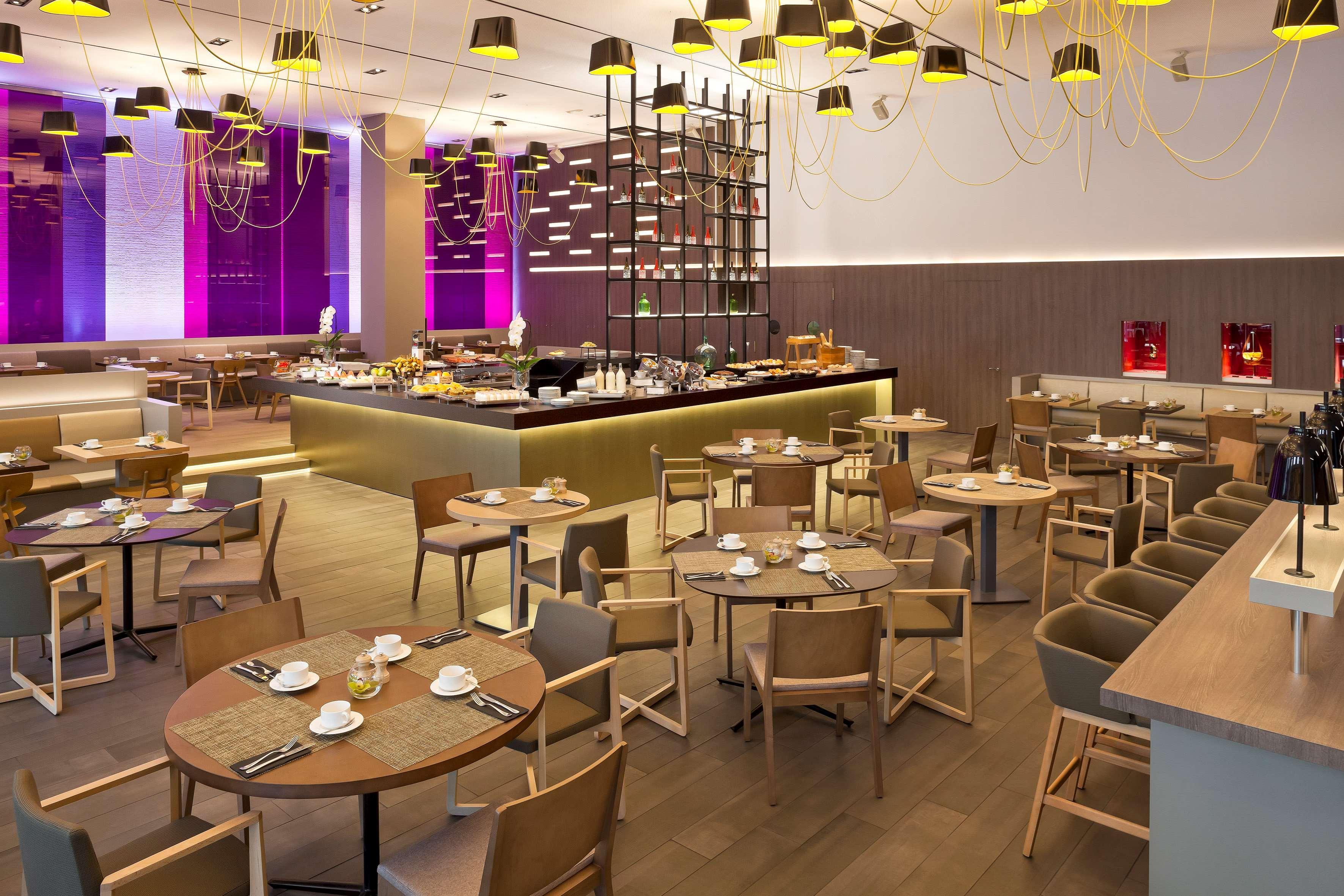 Готель Melia Barcelona Sky 4* Sup Екстер'єр фото
