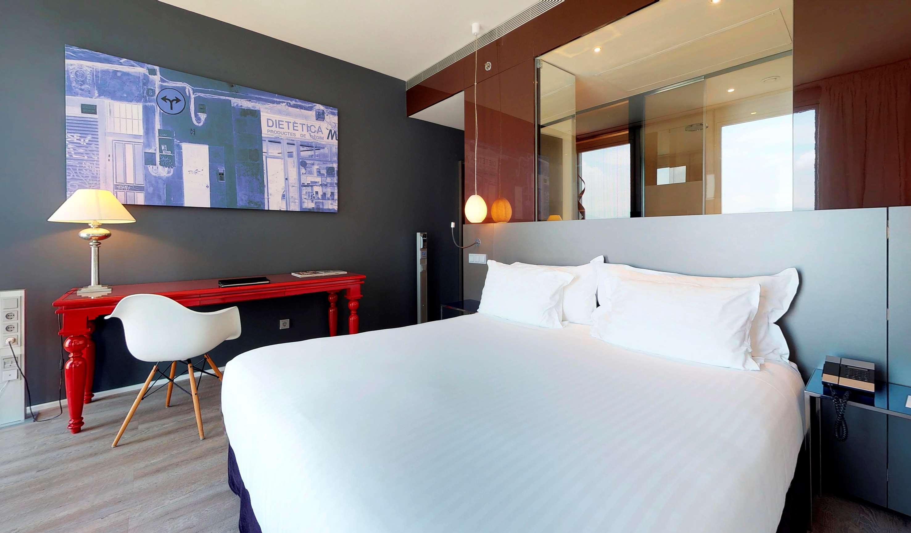 Готель Melia Barcelona Sky 4* Sup Екстер'єр фото