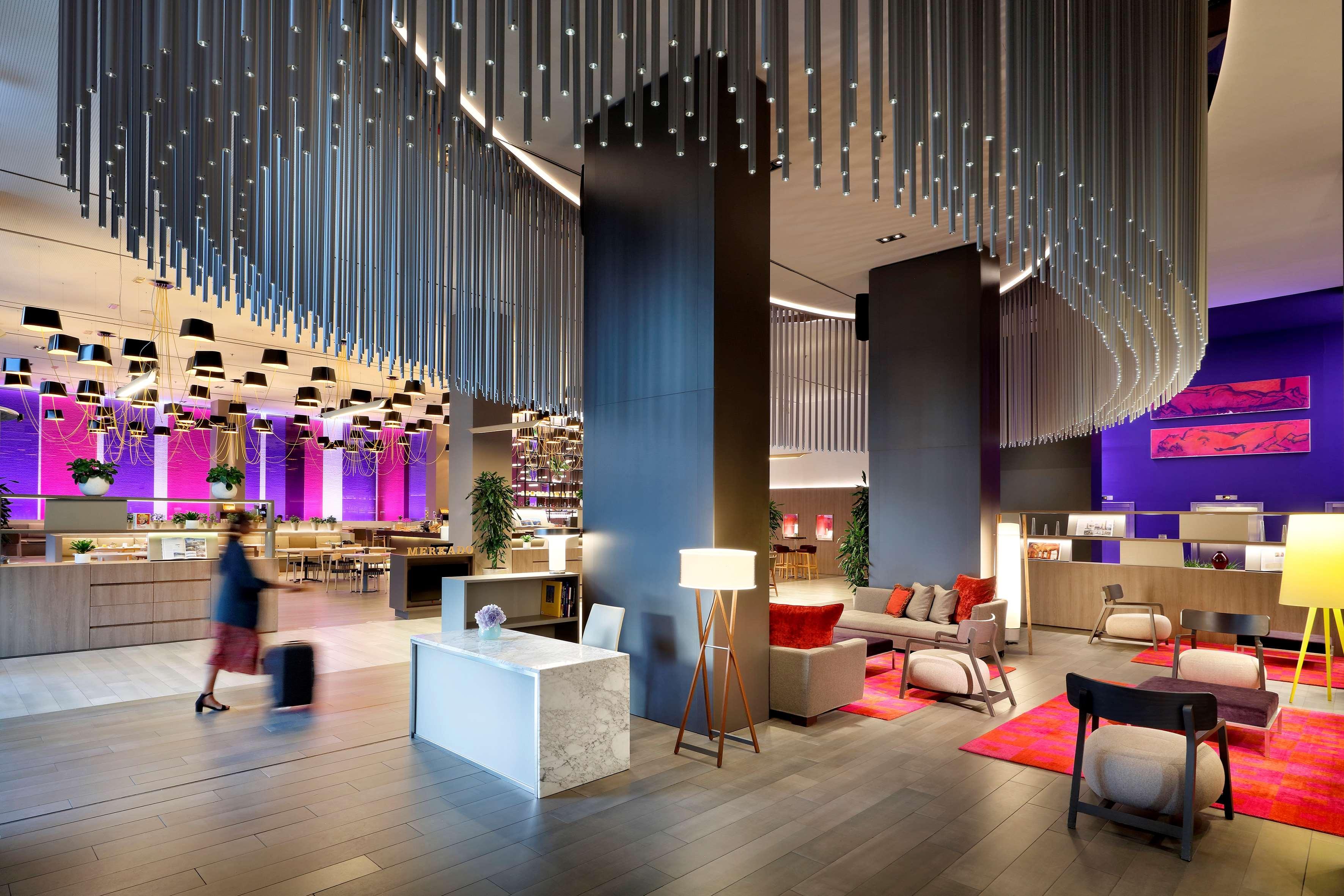 Готель Melia Barcelona Sky 4* Sup Екстер'єр фото
