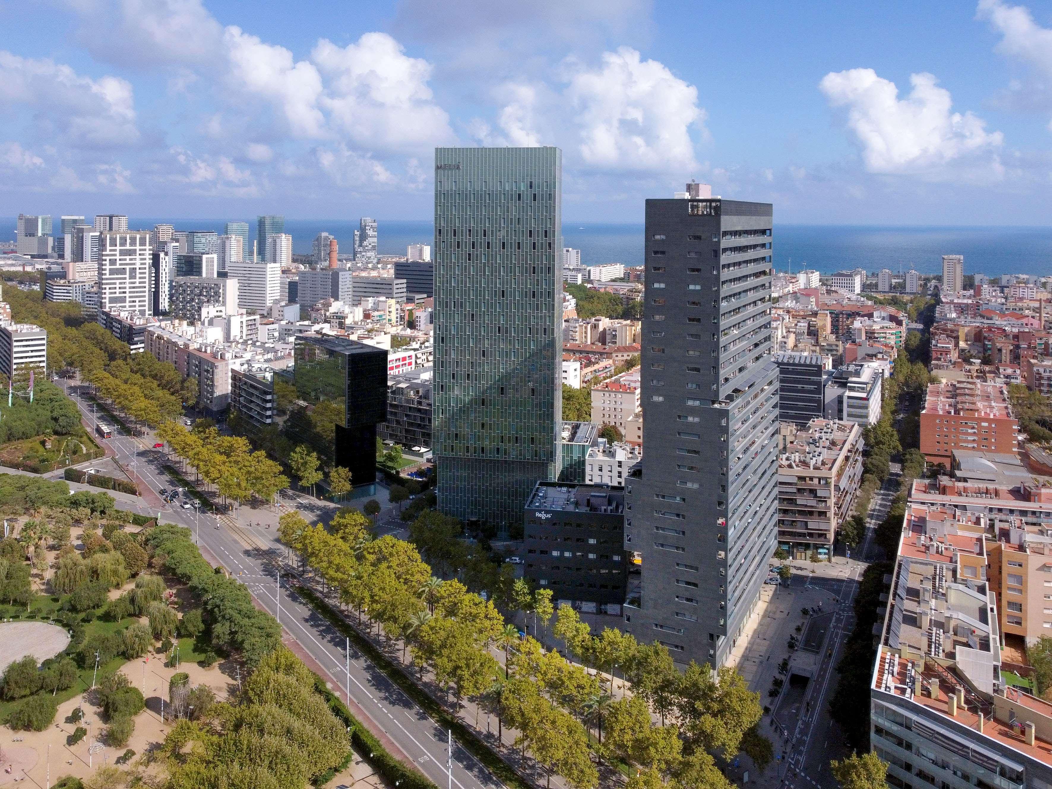 Готель Melia Barcelona Sky 4* Sup Екстер'єр фото