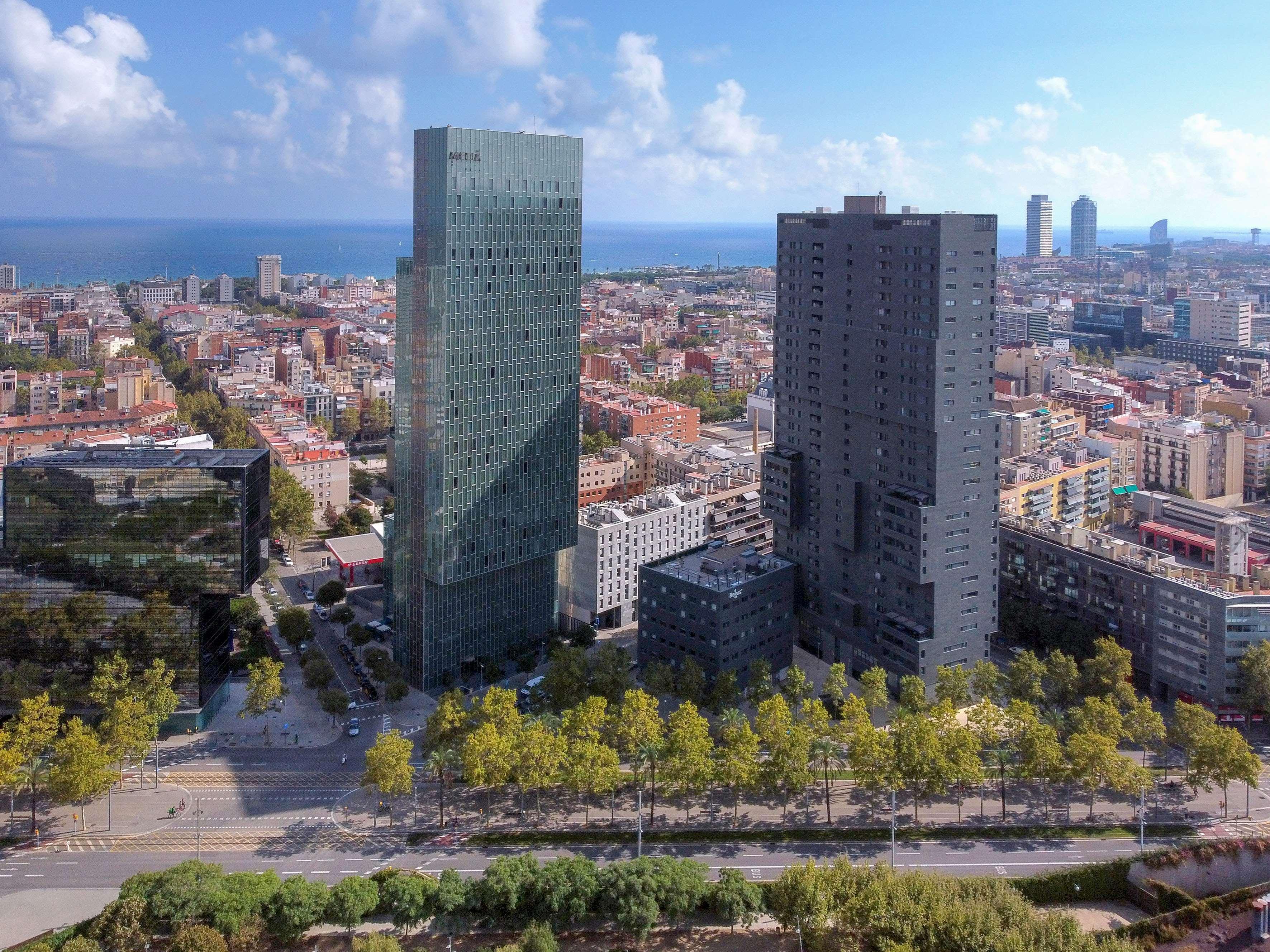 Готель Melia Barcelona Sky 4* Sup Екстер'єр фото