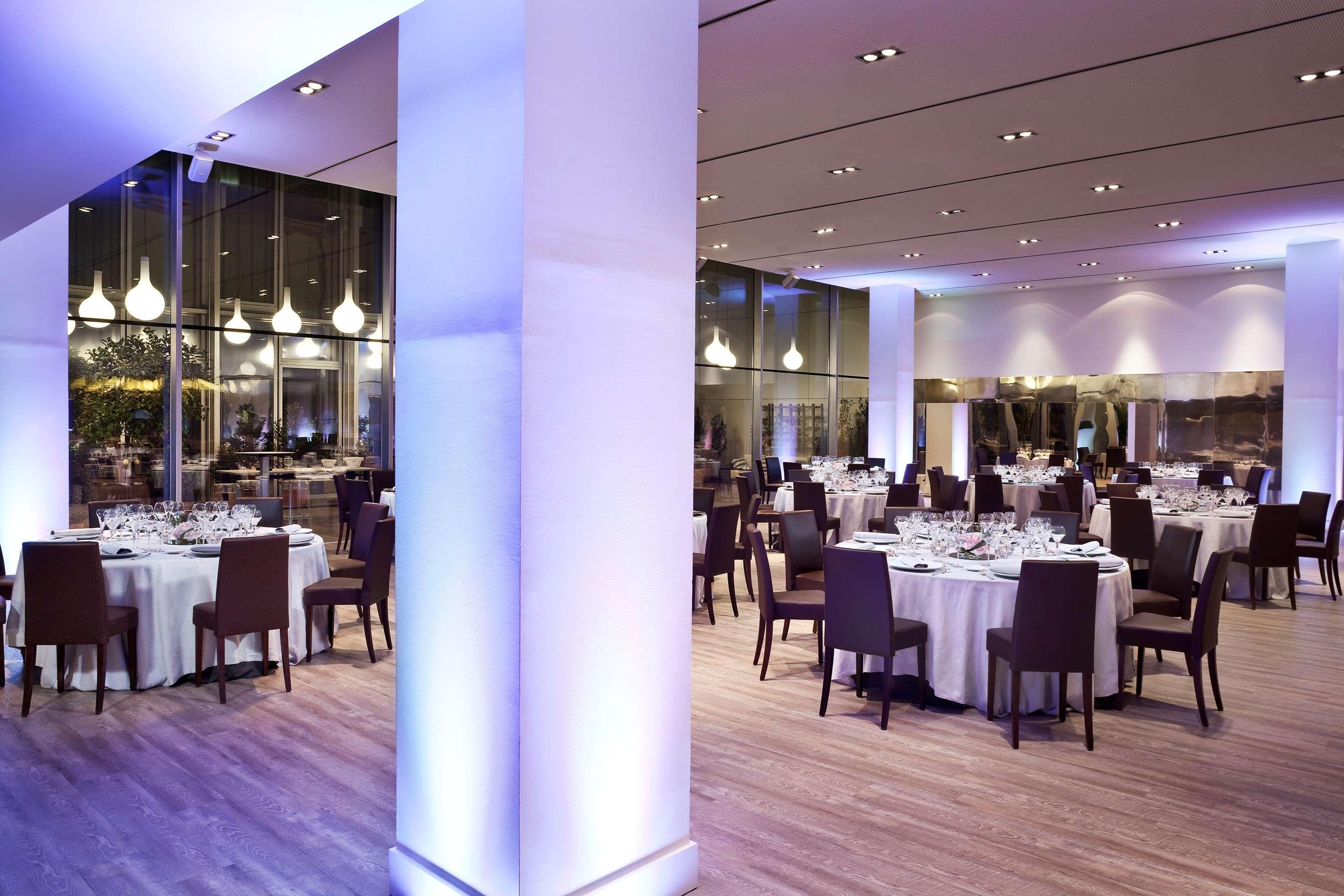 Готель Melia Barcelona Sky 4* Sup Екстер'єр фото