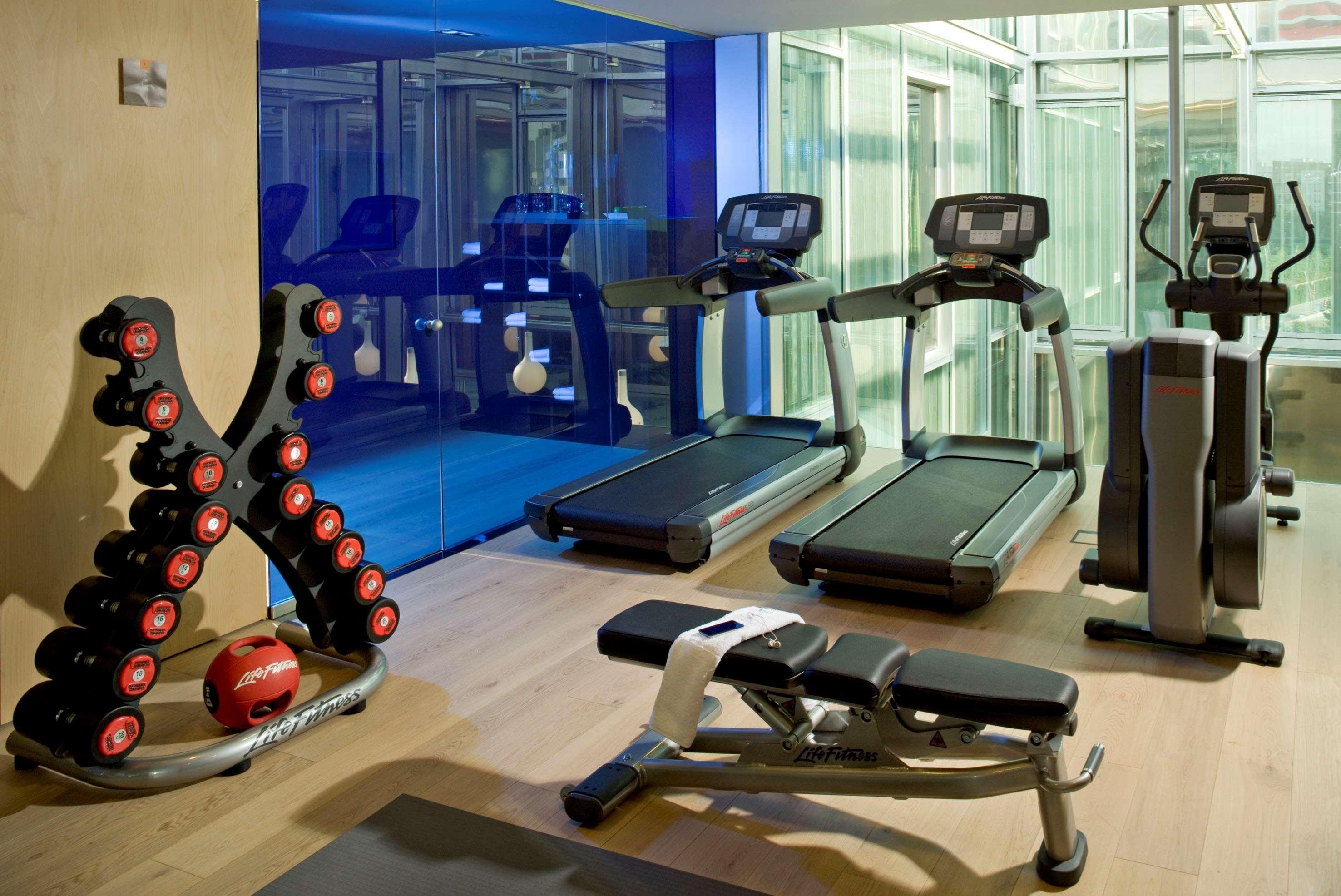 Готель Melia Barcelona Sky 4* Sup Екстер'єр фото